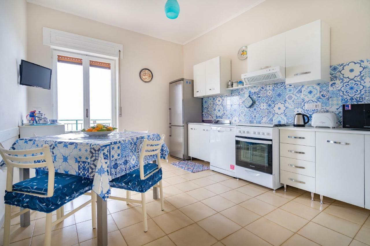 شقة Casa Floriana فيكو إيكوينس المظهر الخارجي الصورة